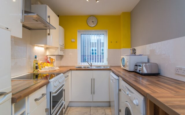 Belfast City Centre Apartment