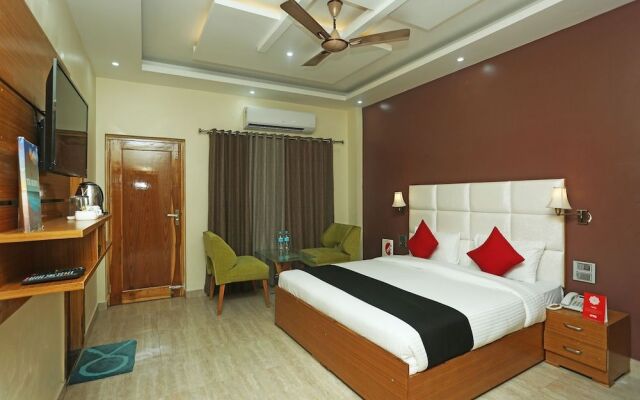 Capital O 18317 Hotel Samriddhi Retreat