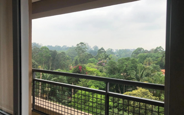 Flat Granja Viana - espaço e conforto