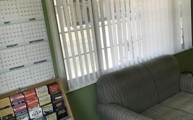 Economy Inn