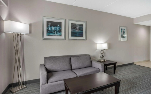 Best Western Plus Wilkes Barre-Scranton Airport Hotel