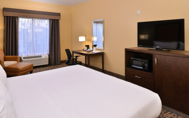 Holiday Inn Express & Suites Page - Lake Powell Area by IHG