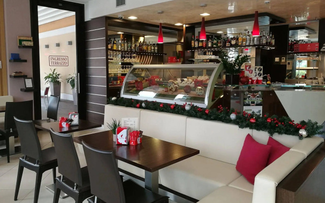 Kairos Garda Hotel