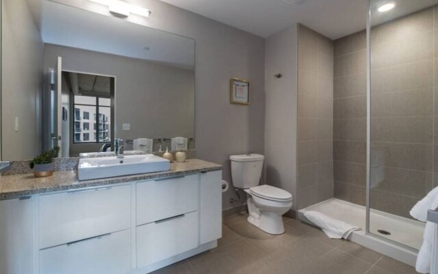 Apartments At 1055 Old River Road