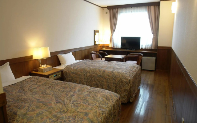 Rakuchin Hotel