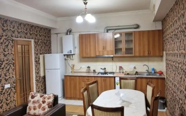 3 комнатная квартира в Ереване