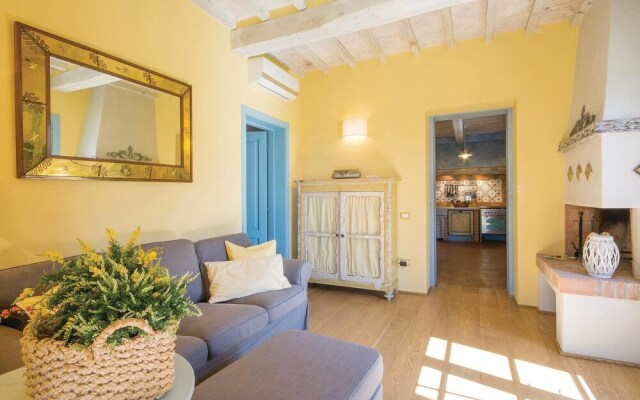 Beautiful Home in Buggiano PT With Wifi and 3 Bedrooms