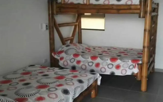 Casa Vacacional Con Piscina en La Mesa