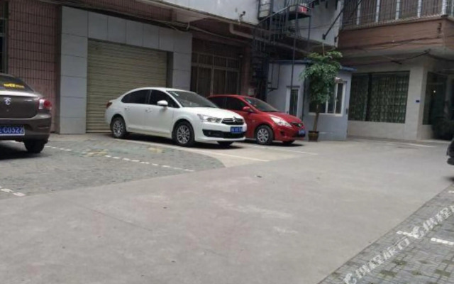 Jinfeng Hotel