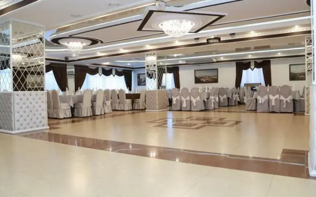 DIAMOND Hotel