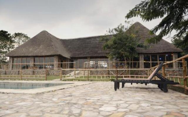 Ihamba Lakeside Safari Lodge