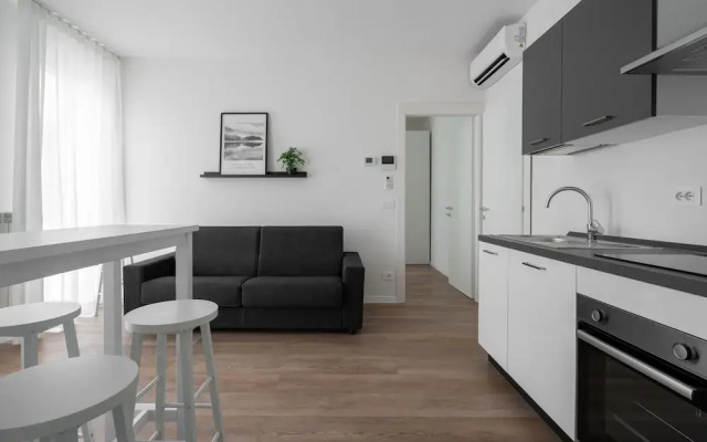 Carducci Modern Apartment 4 by Wonderful Italy