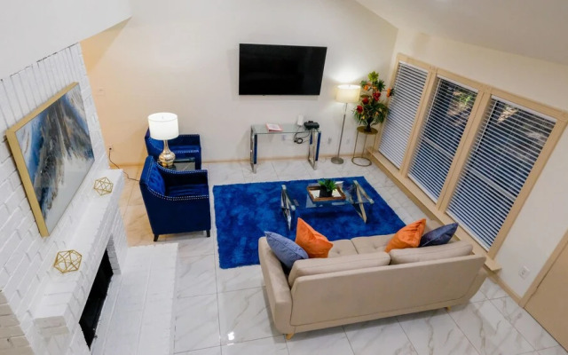 3Bdrm 2.5Bath 4Beds - IAH Arprt Spring