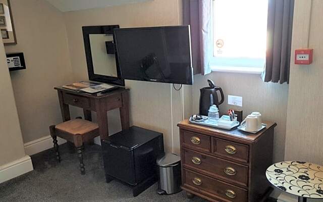 Colbourn Hotel