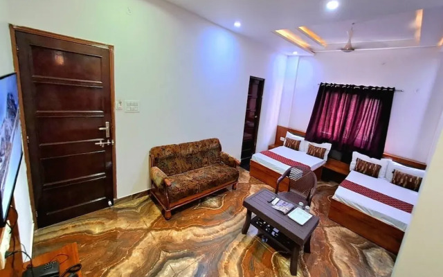 Hotel Sunrise Palace Udaipur