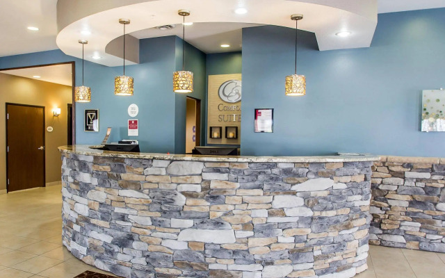 Comfort Suites Hudson I-94