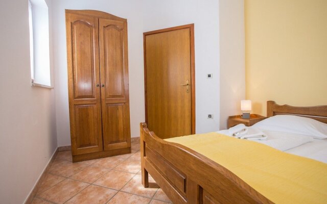 Apartment Nini