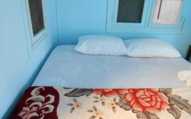 Mr. B Guesthouse