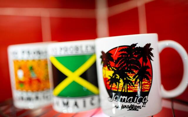 The Oasis I, Portmore Country Club