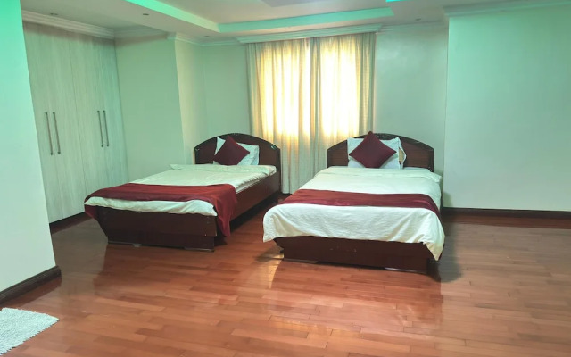 Lux Suites Lakeview Mansion Nakuru