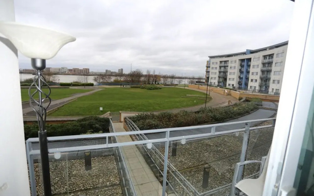 2 Beds Riverview Tideslea Apartment