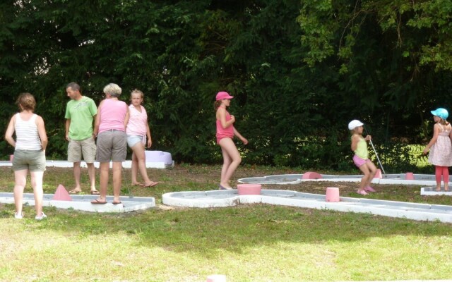 Simple holiday home with an oven in the heart of Burgundy