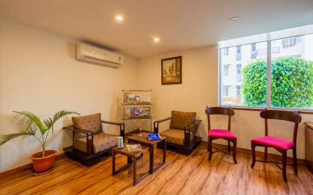 Rosewood Apartment Hotel