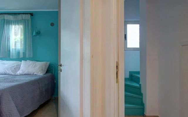 Villa Elias 3BR with Jacuzzi & Pool