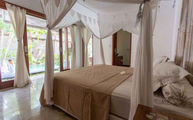 Villa Cinta – Guest Rooms – Kerobokan Kelod