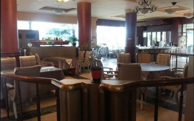 Royal Tourist Hotel