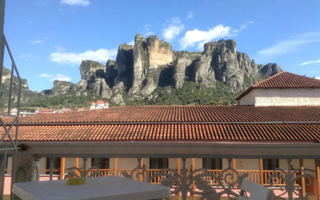 Hotel Kosta Famissi
