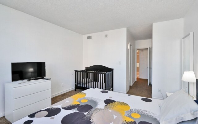 Destination Stays-Ocean View Condo Miami