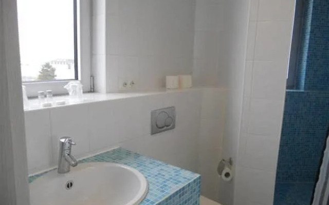 Turmhotel Rhein Main