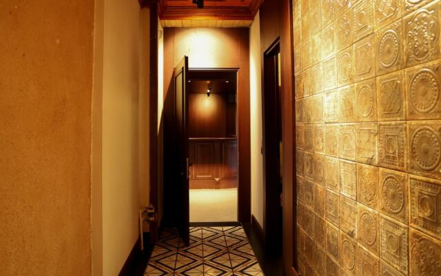 Zifin Hotel