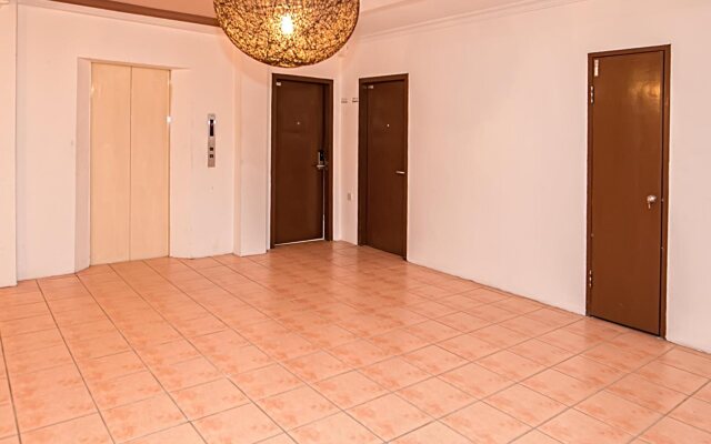 OYO 564 Y Hotel
