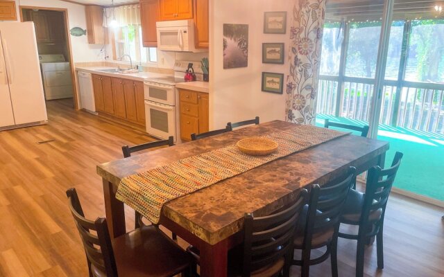 669 Rainbow Landing Dr