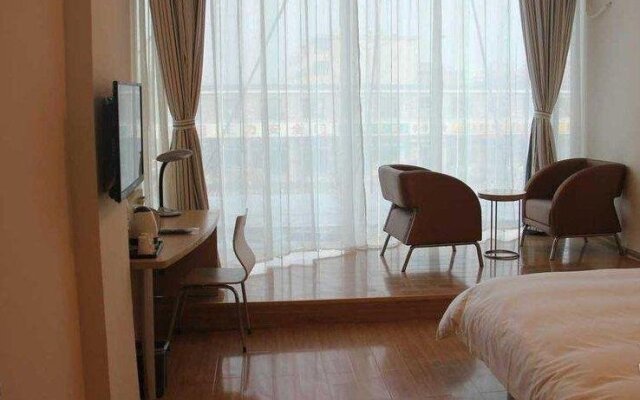 Jiayi Hotel