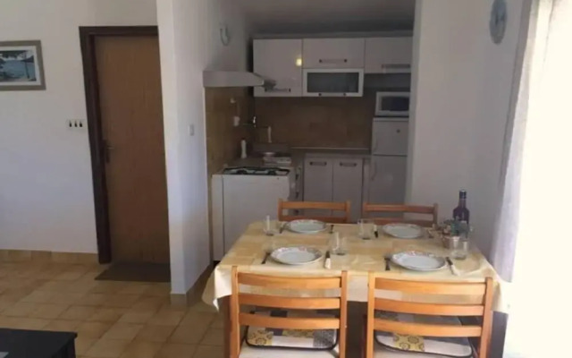 Ognjen - Family Apartments With Free Parking - A1