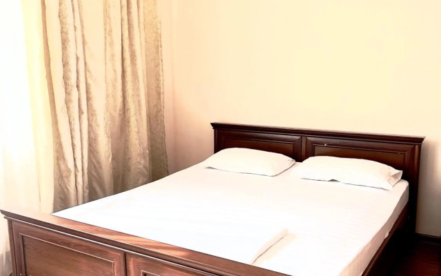 Уютная 1-комнатная квартира возле Байтерека