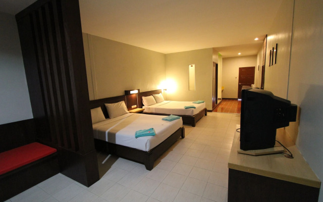 Paradise Resort