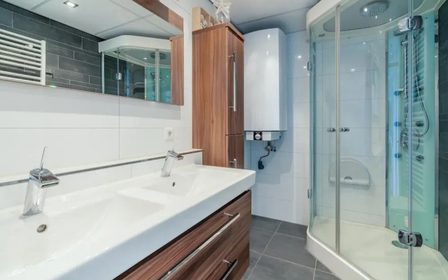 2 Person sea View Apartment