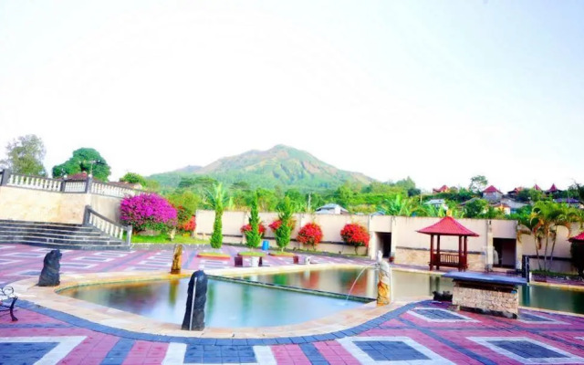 Puri Bening Lake Front Hotel