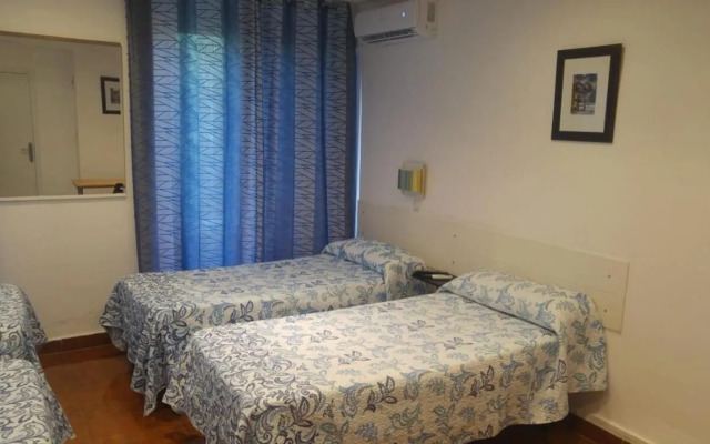 Hostal Santa Barbara