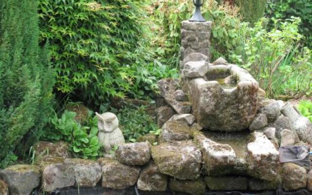 Trough Ivy House B&B