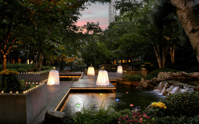Sheraton Centre Toronto Hotel