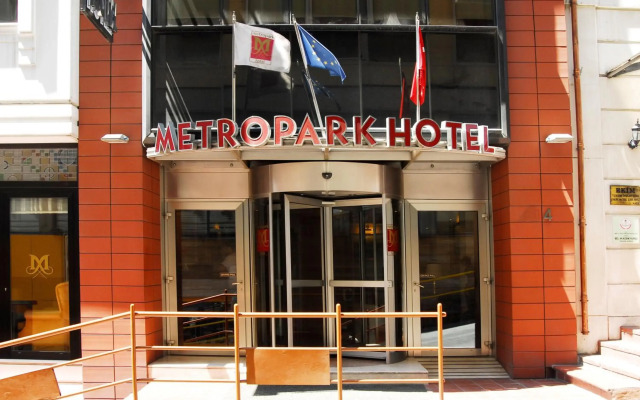 Taksim Metropark Hotel