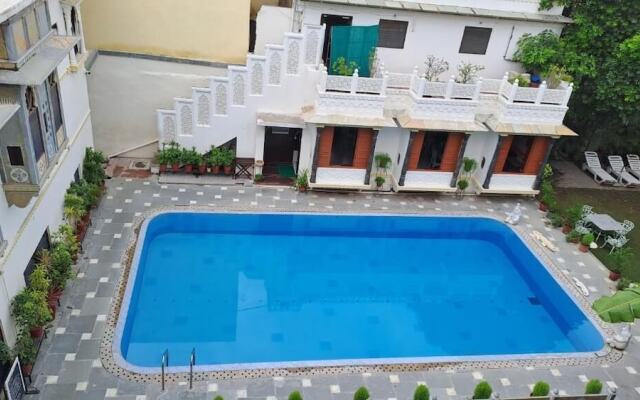 Hotel Mahendra Prakash