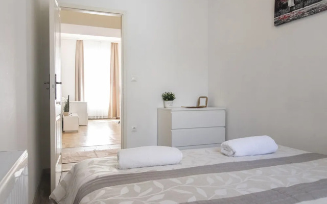 Real Apartments Revay