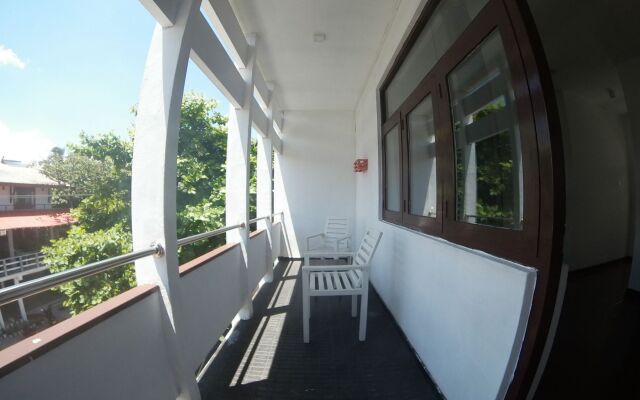 Coral Seas Beach Hikkaduwa