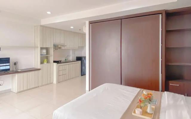 Modern Look Studio Apartment At Azalea Suites